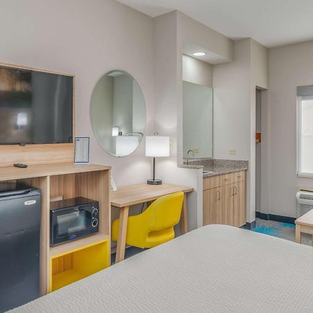 Days Inn & Suites By Wyndham Prattville-Montgomery Ngoại thất bức ảnh