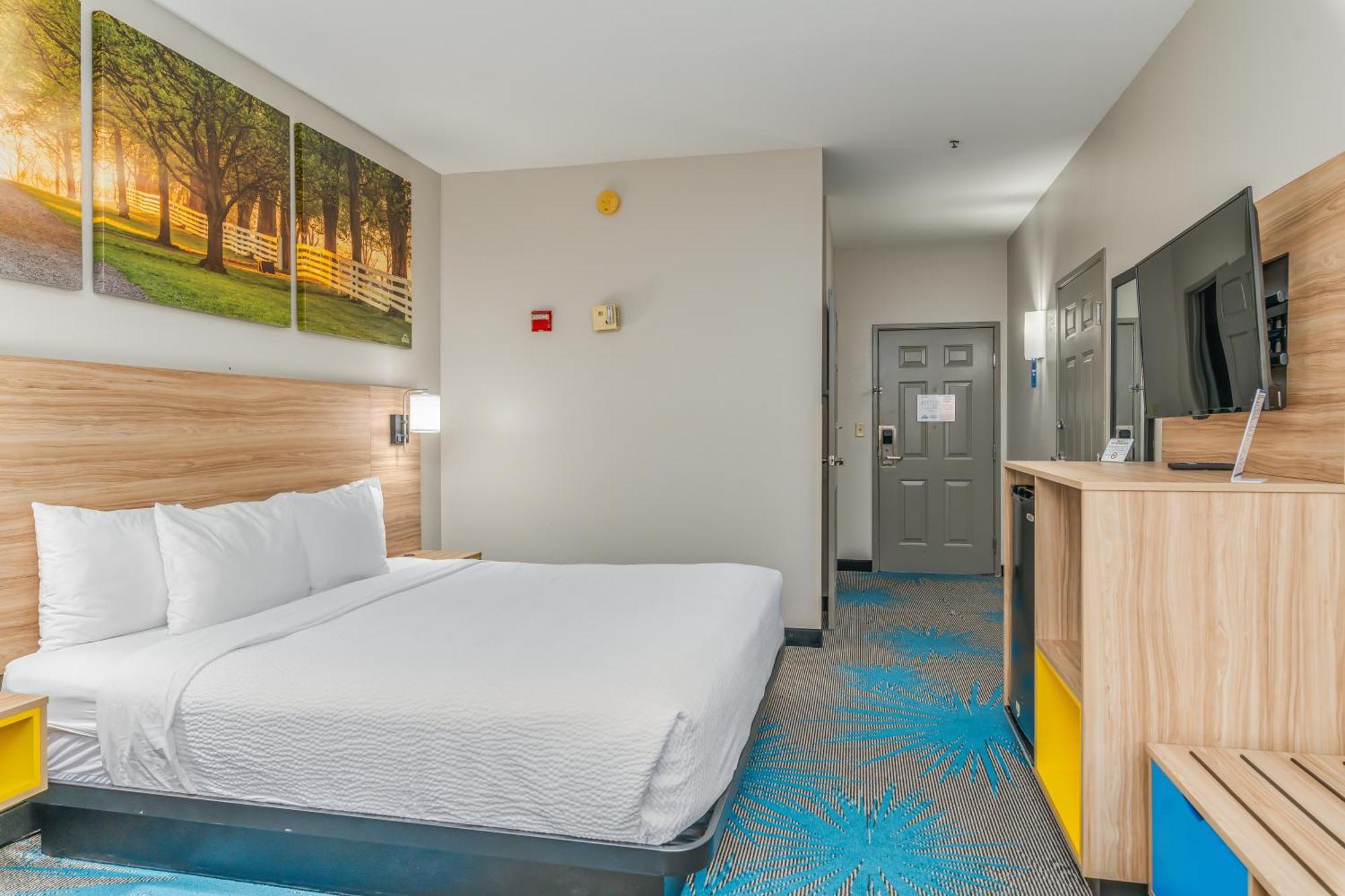 Days Inn & Suites By Wyndham Prattville-Montgomery Ngoại thất bức ảnh