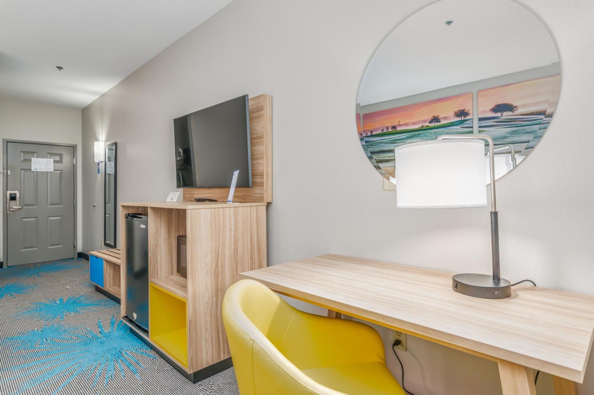 Days Inn & Suites By Wyndham Prattville-Montgomery Ngoại thất bức ảnh