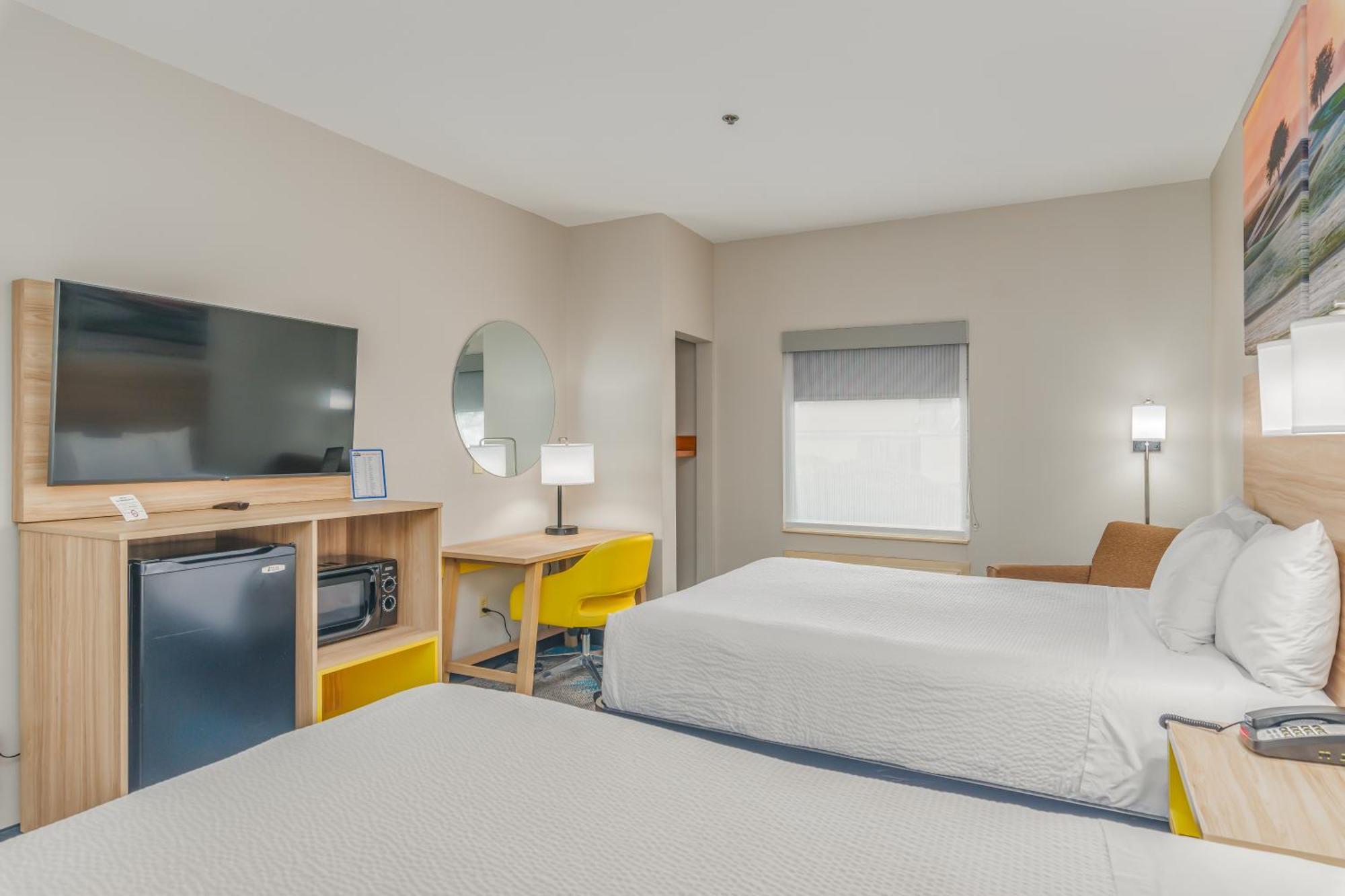 Days Inn & Suites By Wyndham Prattville-Montgomery Ngoại thất bức ảnh