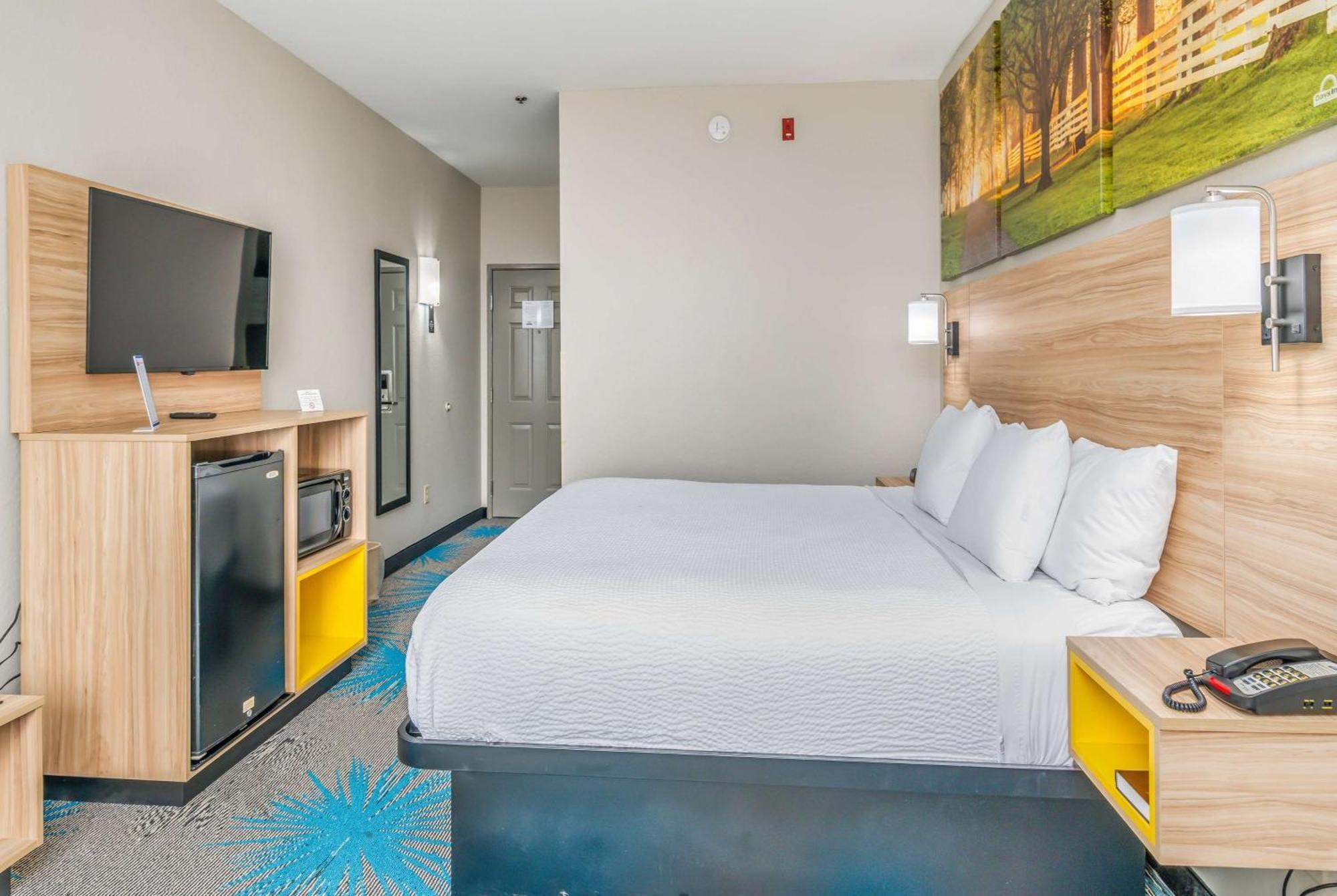 Days Inn & Suites By Wyndham Prattville-Montgomery Ngoại thất bức ảnh